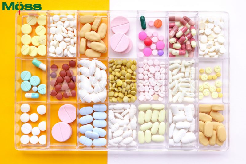 Sắp xếp vị trí các loại thuốc sao cho khoa học, dễ nhìn và dễ lấy.